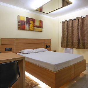 Queen Suite